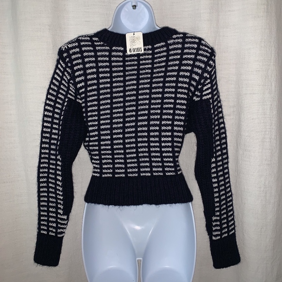 NWT URBAN OUTFITTERS Navy/White Cropped Sweater! - Picture 3 of 5